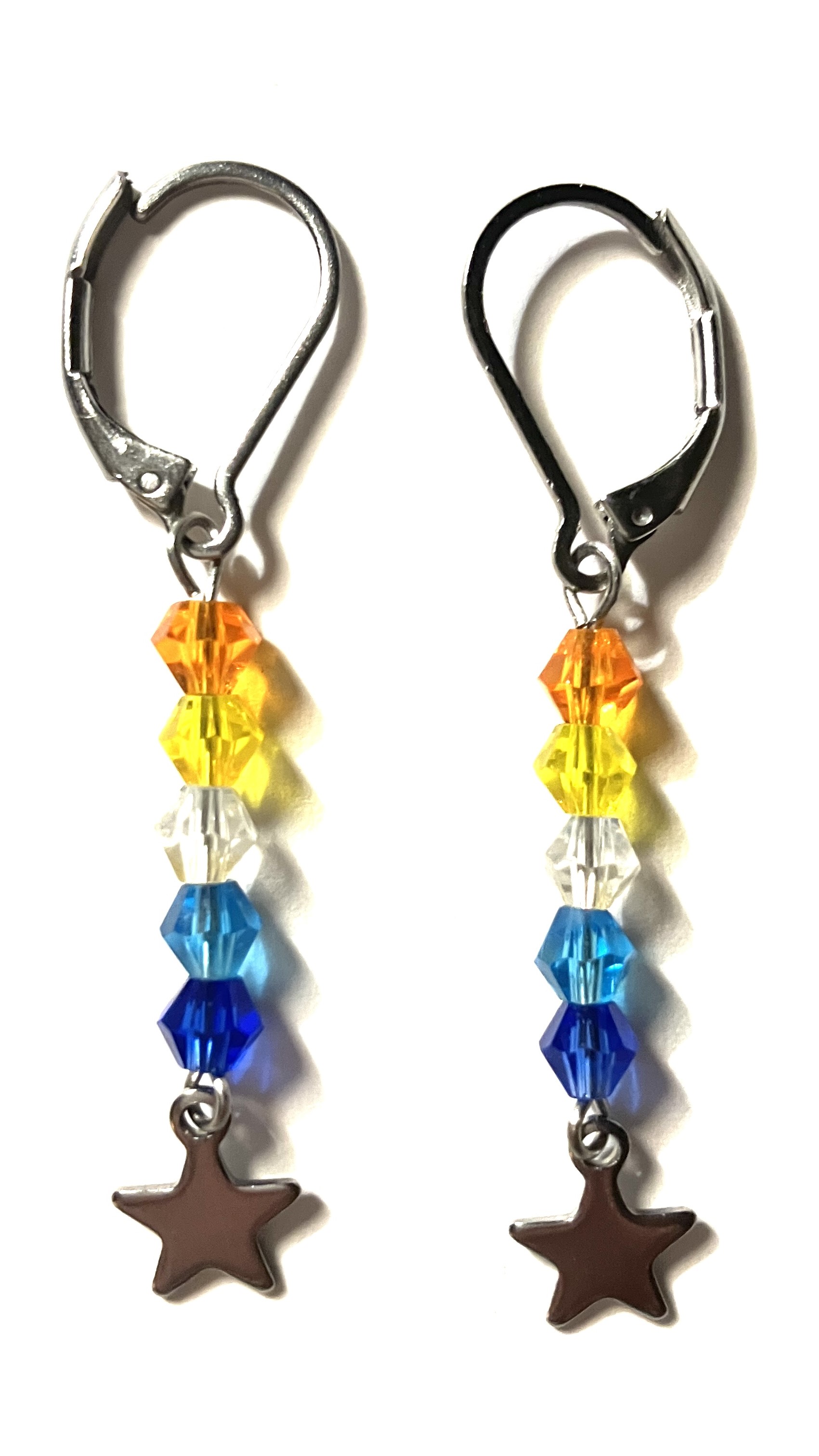 4mm bicone earrings of the aroace pride flag.